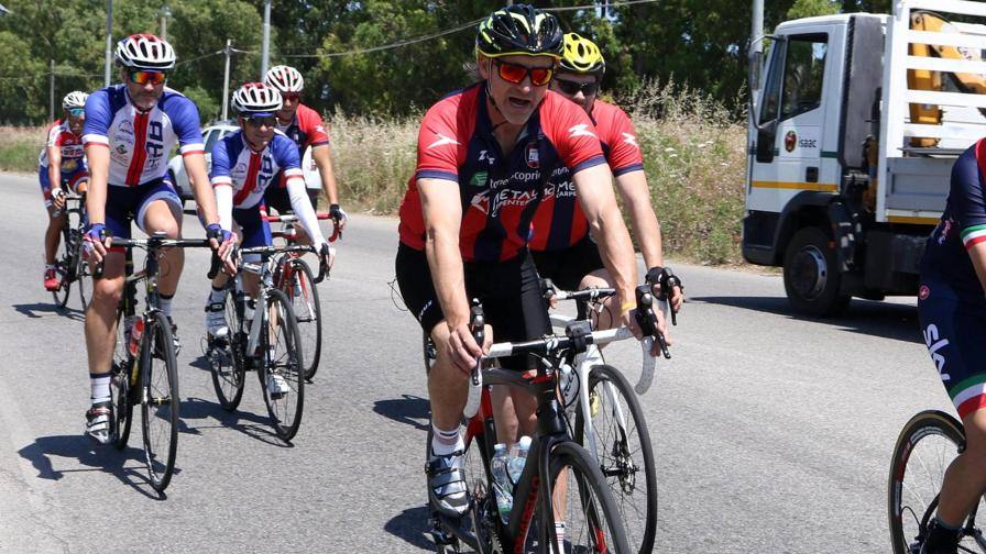 allenatore crotone bicicletta figlio